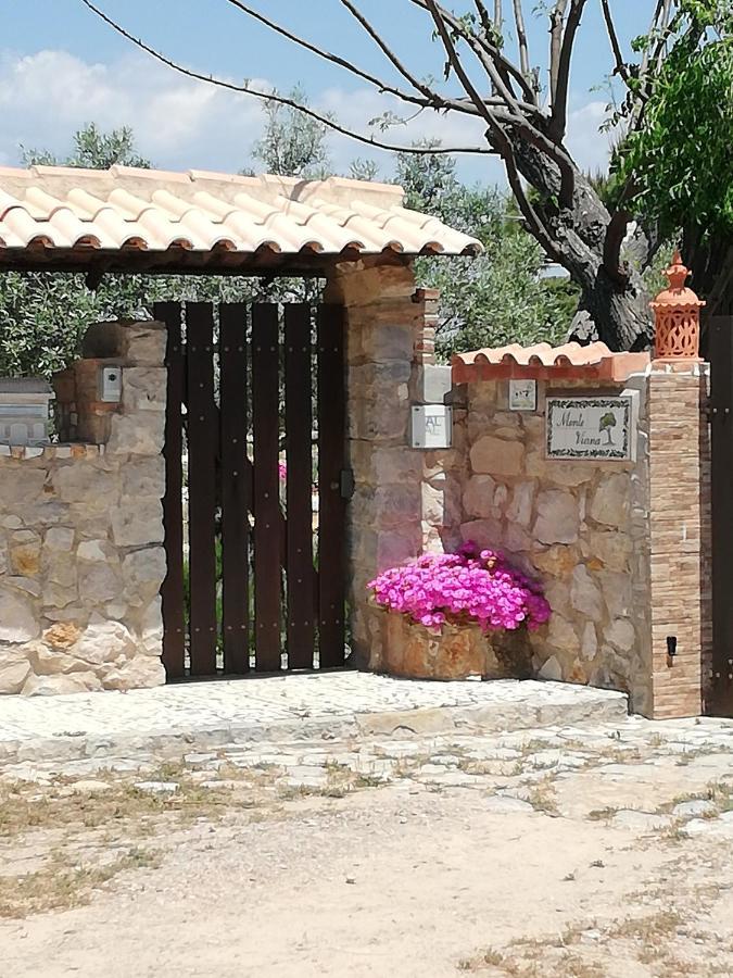 Monte Viana Villa Fuzeta Bagian luar foto